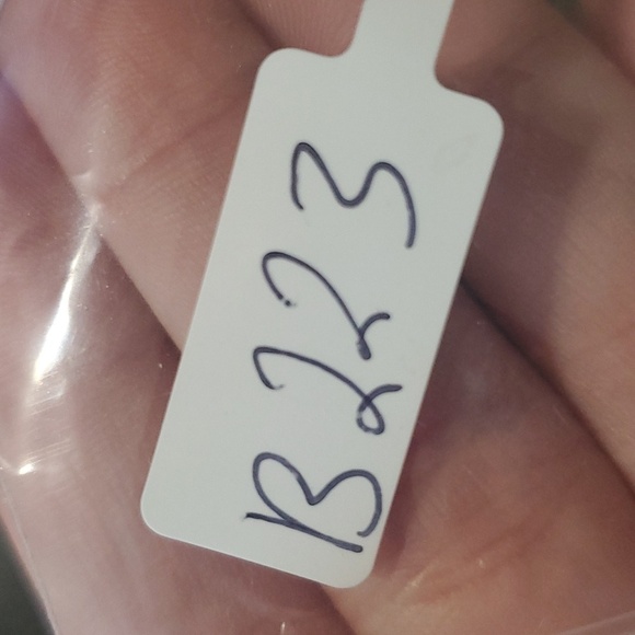 Born‎ to shop south Dakota souvenir license plate pin B223 - Picture 3 of 3